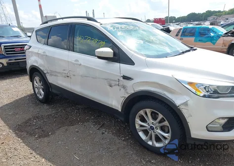 2017 Ford Escape Se из США, поврежденный, VIN 1FMCU0GD9HUD52472